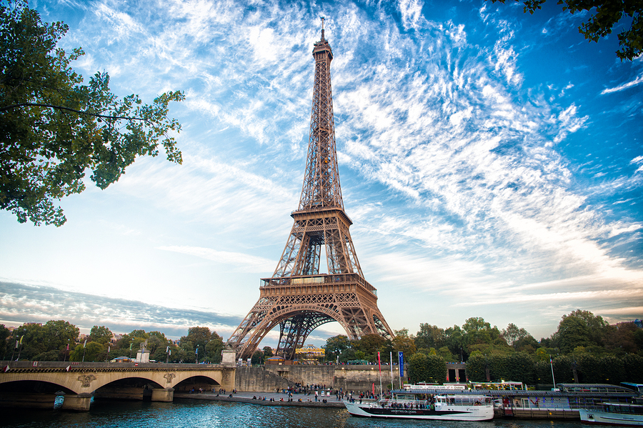 I Had a Fall in Paris and Got Amazing Emergency Care