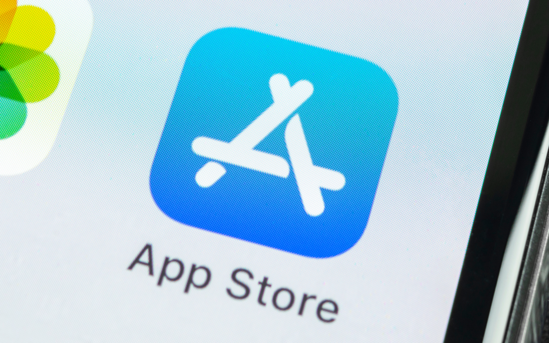 Regulators and Politicians Are Coming for the App Store