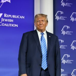 Trump Gets Winner’s Reception From Jewish Republicans in Vegas