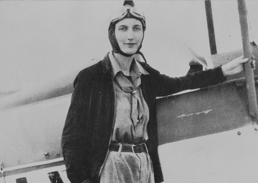 HOLY COW! HISTORY: Aviation’s Unlikely Heroine