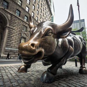 How Rate Cuts Affect Main Street vs Wall Street